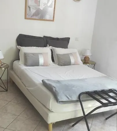 Prázdninový dům Belle Maison De Charme Ancien, Vue Et Montagne Casalabriva