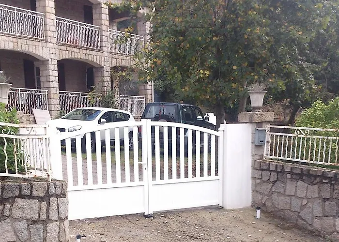 Belle Maison De Charme Ancien, Vue Et Montagne *